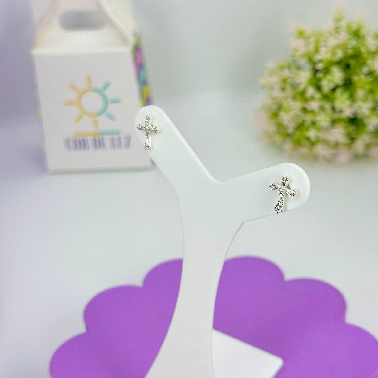 BRINCO CRUCIFIXO CRAVEJADO BP2182