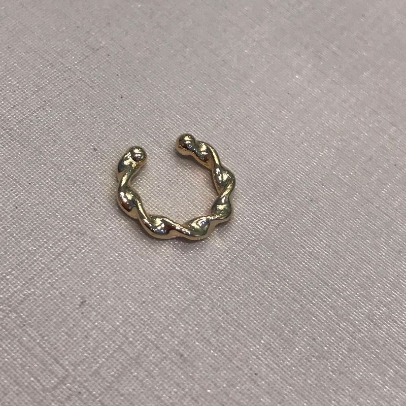 FAKE PIECING TRANÇADO BANHADO A OURO