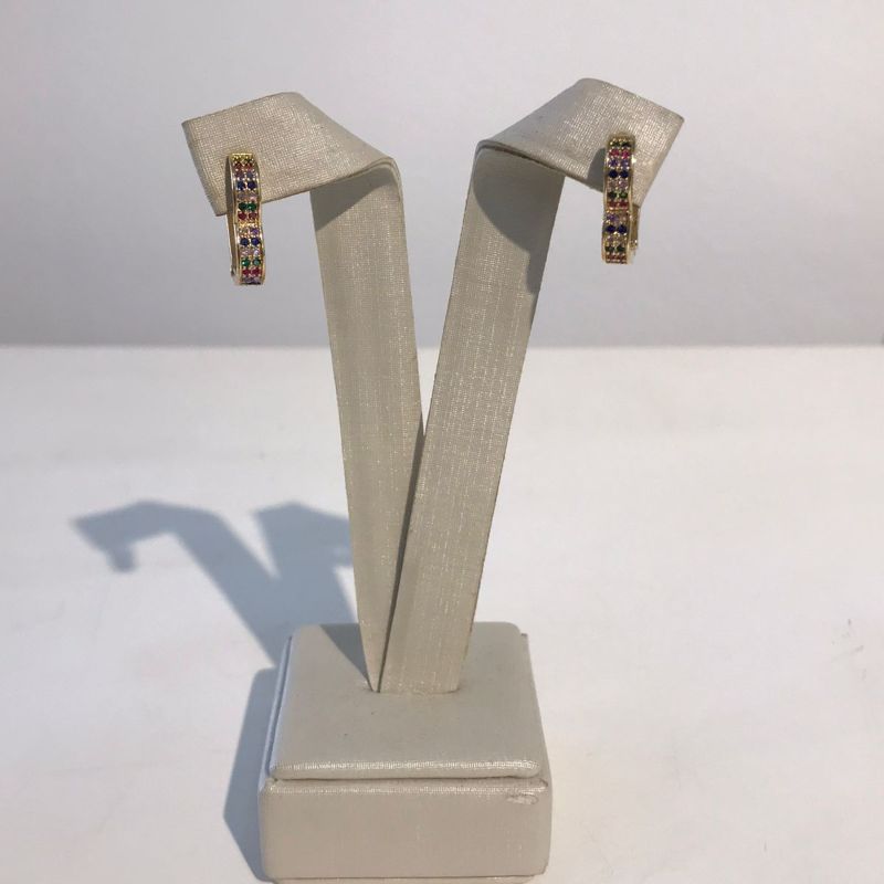 ARGOLA CORAÇÃO CRAVEJADA ZIRCÔNIA COLORIDA TAM M BANHADO A OURO