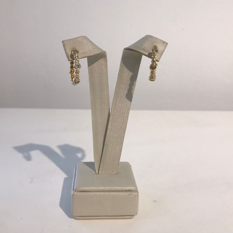 ARGOLA ESFERAS COM ZIRCÔNIA BANHADO A OURO