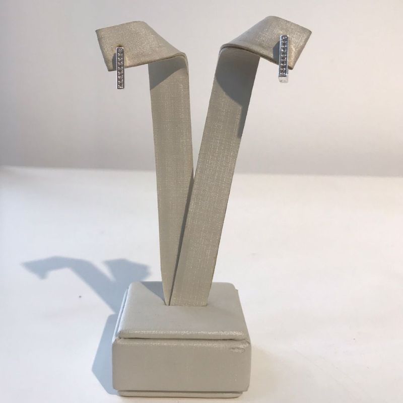 ARGOLA QUADRADA JEWELRY ZIRCÔNIA BANHADO A PRATA