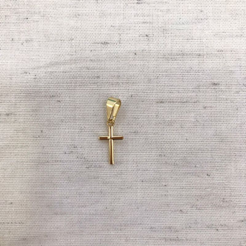 PINGENTE CRUZ LISA BANHADO A OURO