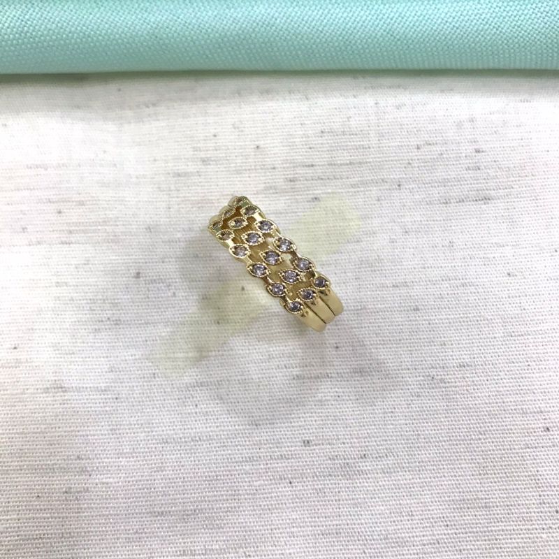 ANEL TRIPLO ZIRCÔNIAS BANHADO A OURO