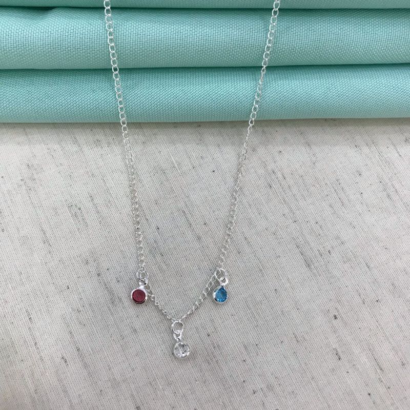 COLAR TRIO CRISTAIS COLORIDOS INFANTIL BANHADO A PRATA