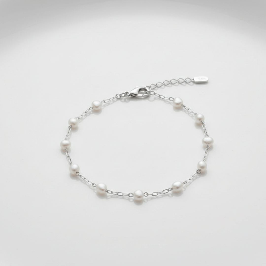 Pulseira Pérola de Coração Wine Delicada Banhada a Ródio Branco