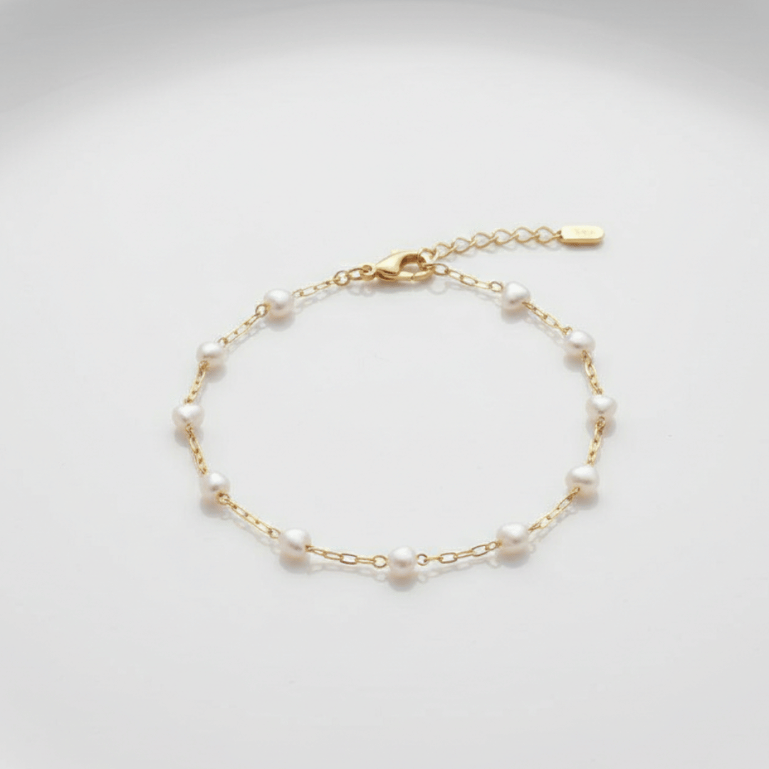 Pulseira Pérola de Coração Wine Delicada Banhada a Ouro 18k