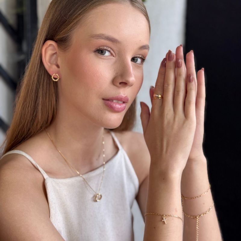 Pulseira Cruz Pequena Cravejada Francisca Banhado Em Ouro