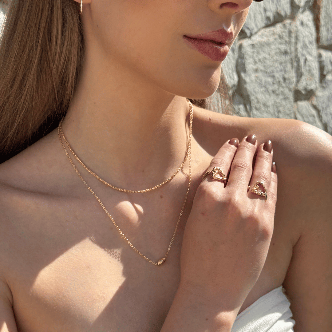 COLAR CHOCKER CORDINHA BRILHANTE - JARDIM SECRETO