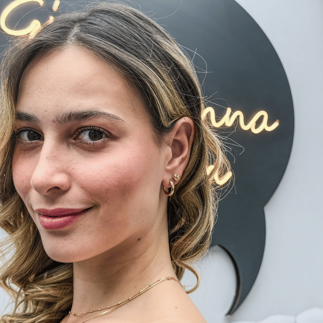 BRINCO CORAÇÃO ARREDONDADO LISO - AURA