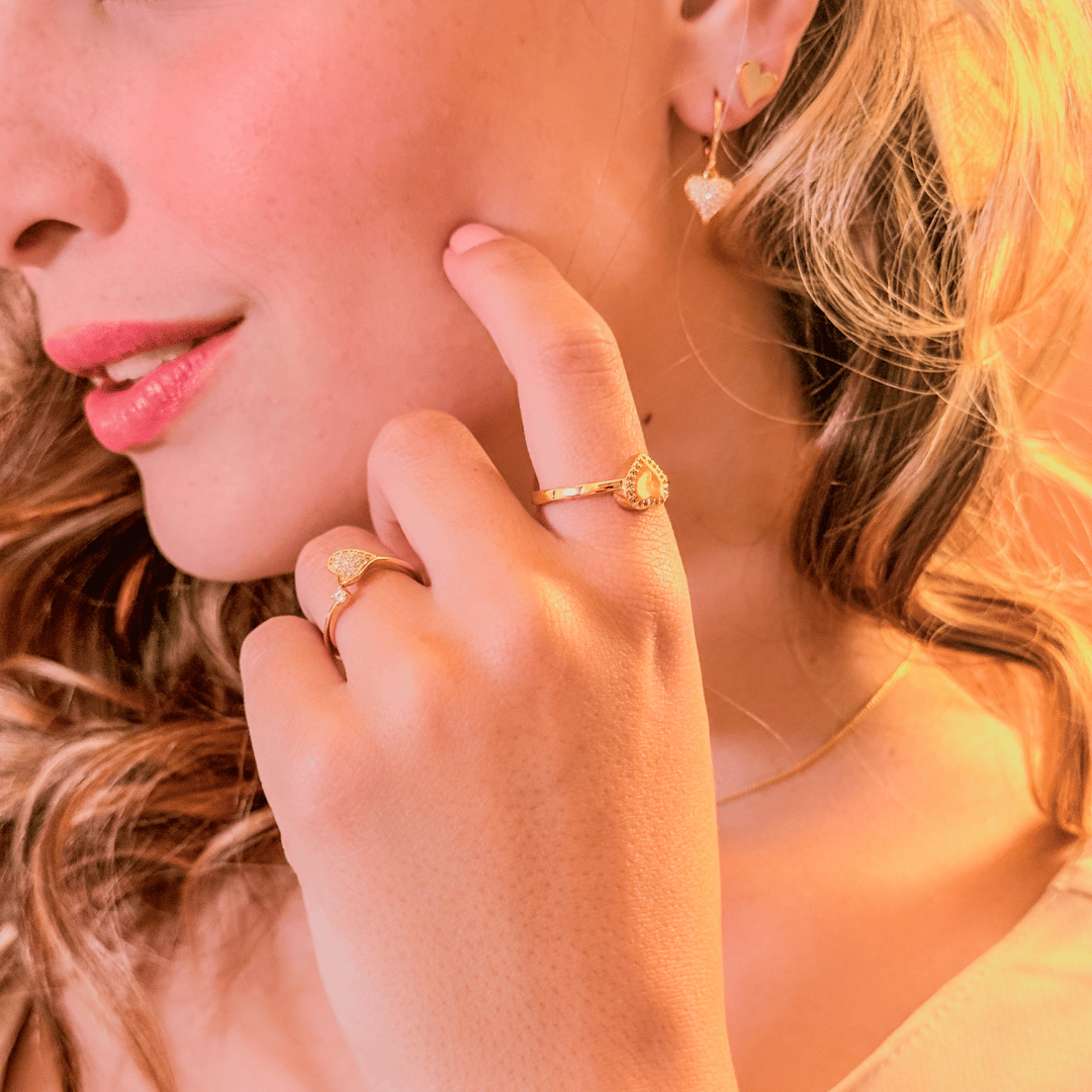 BRINCO CORAÇÃO DE LADINHO LISO- AURA