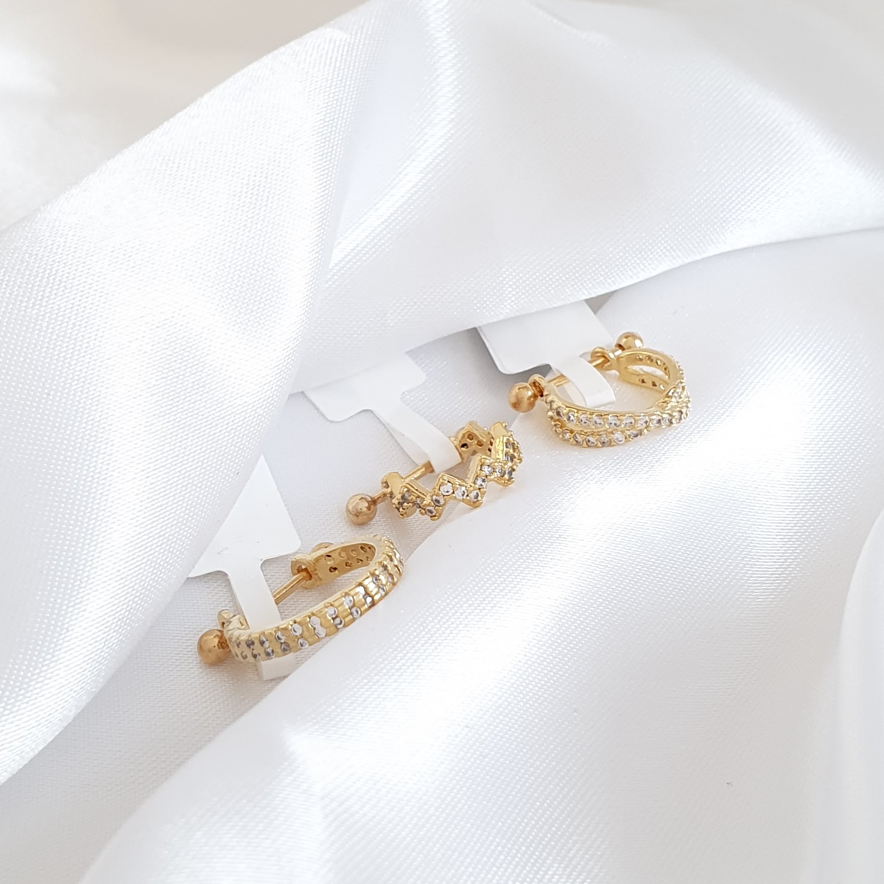 Piercing Conch Zig Zag Cravejado