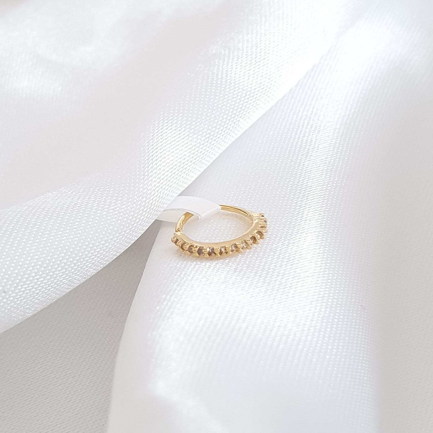 Piercing Nariz Argolinha Cravejada