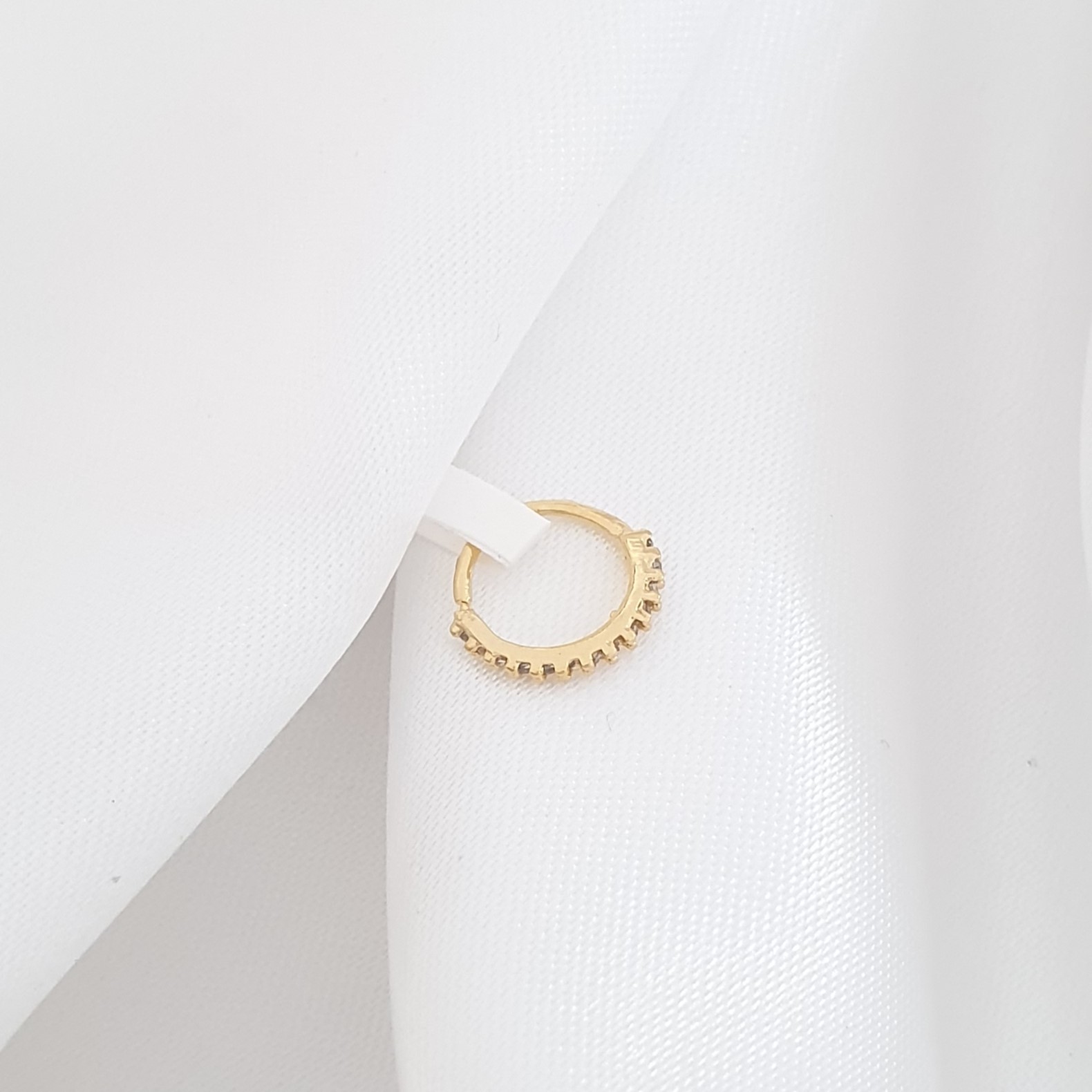 Piercing Nariz Argolinha Cravejada