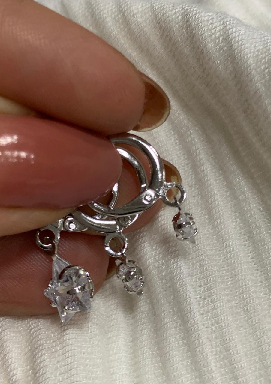 TRIO ESTRELINHAS ZIRCONIA PENDURICALHO RODIO BRANCO COR PRATA