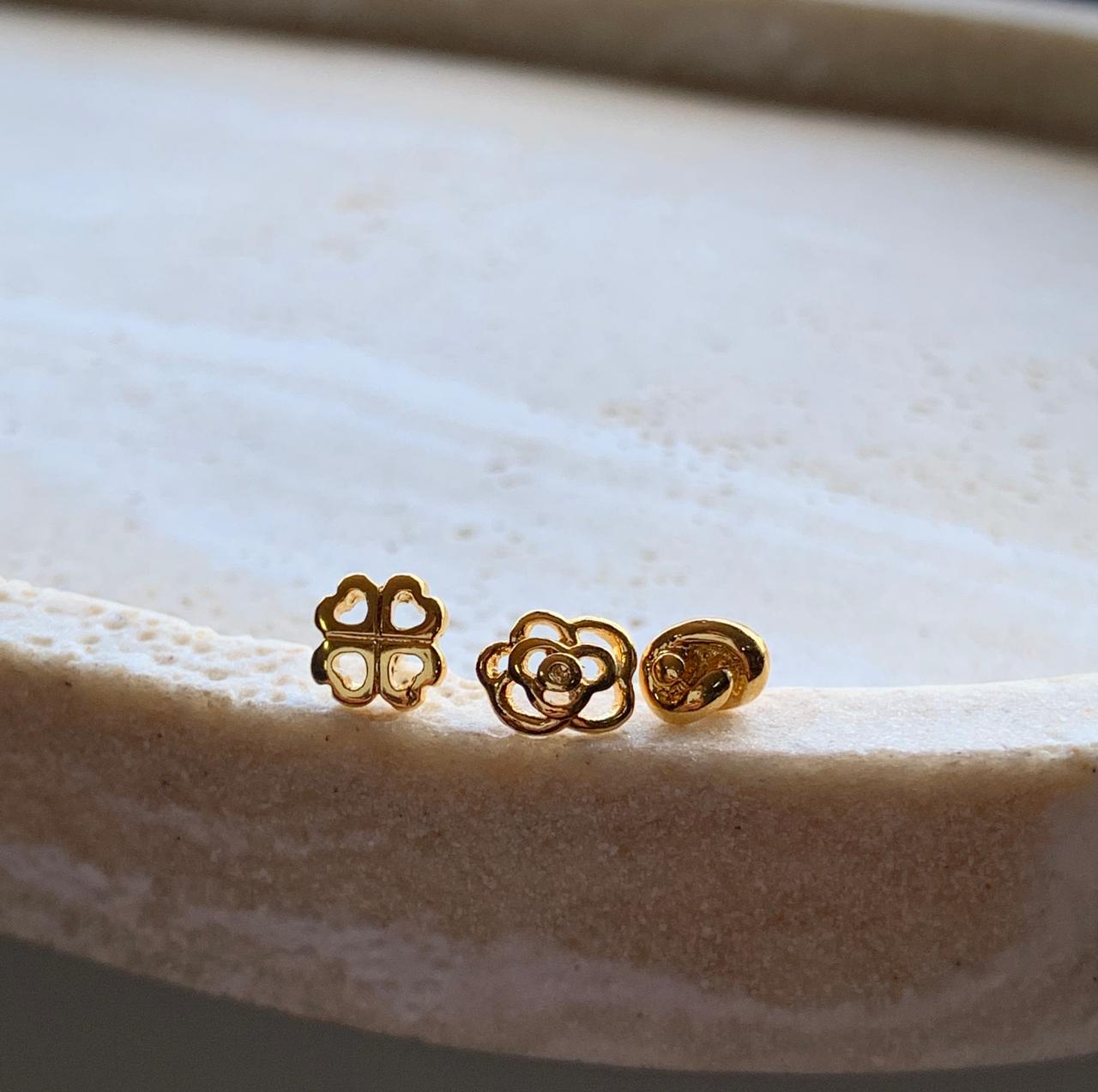 TRIO BRINCO FLORZINHA DOURADO BANHON OURO 18K