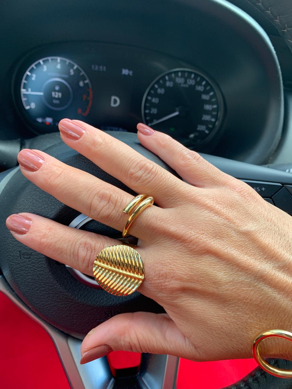 ANEL ORGANICO FOLHA BANHO OURO 18K