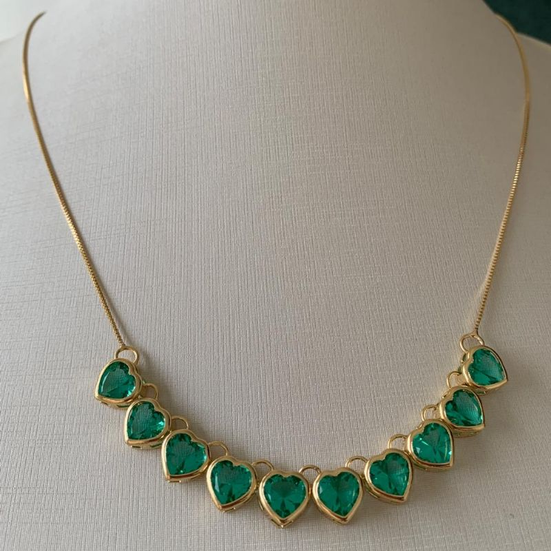 COLAR COM PEDRARIA ZIRCONIA VERDE CORACAO