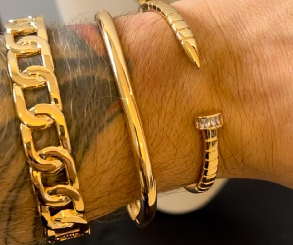 Bracelete quadrado Liso - Abertura no meio