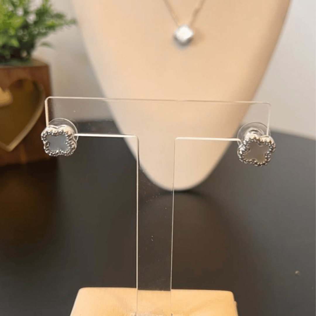 Conjunto Trevo Inspiração - Madre Pérola