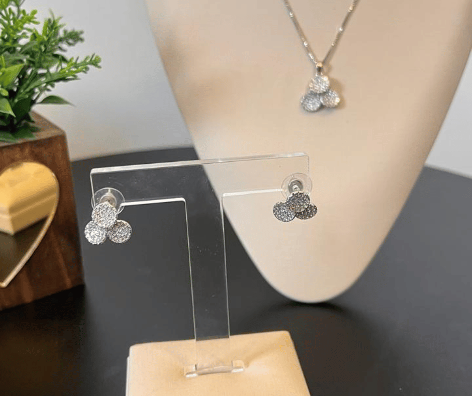Conjunto Cravejado em zirconias