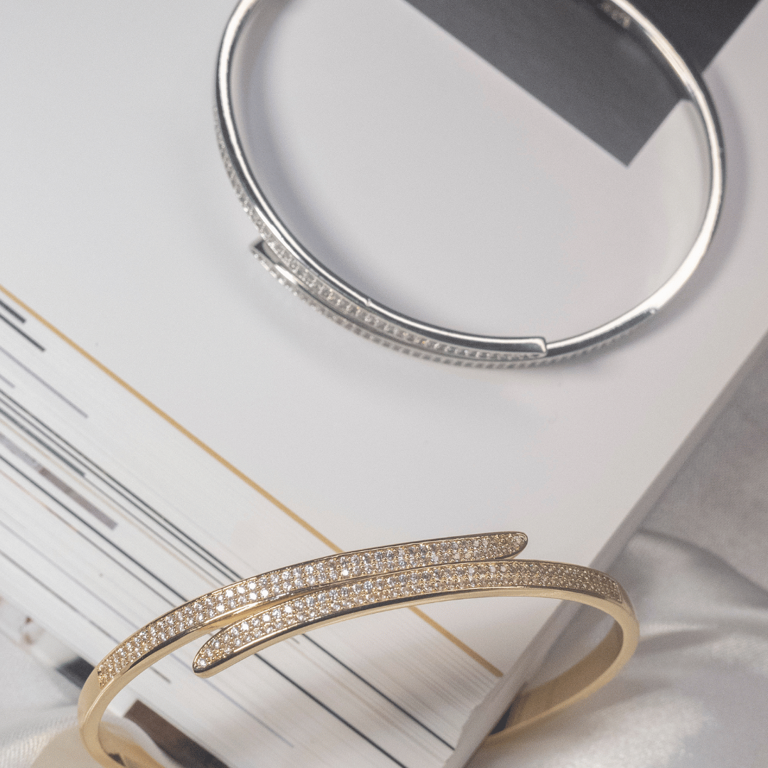 Bracelete Cravejado duas pontas - Abertura Meio