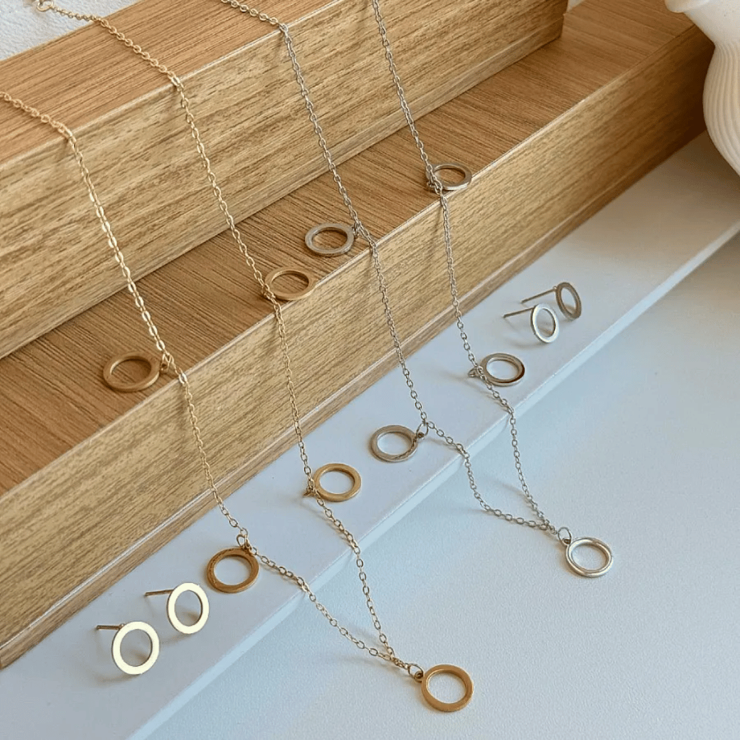 Conjunto de Círculos Vazados - Aço inox com banho de Ouro