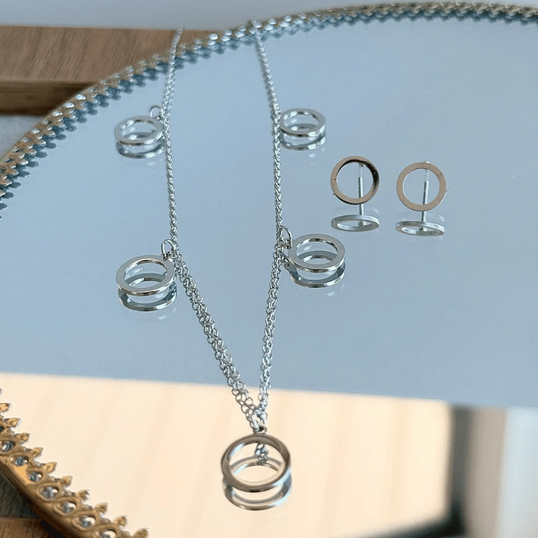 Conjunto de Círculos Vazados - Aço inox com banho de Ouro