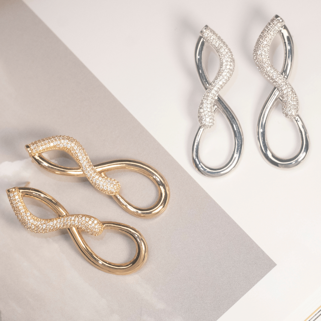 Brinco de Gota Fio cravejado