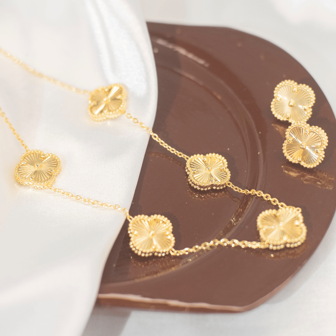 Conjunto Trevo - Aço Inox com Banho