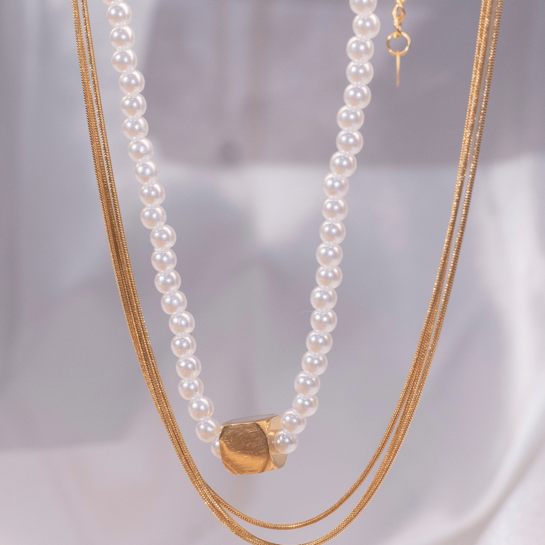 Conjunto em Pérola com correntes - Aço Inox com Banho