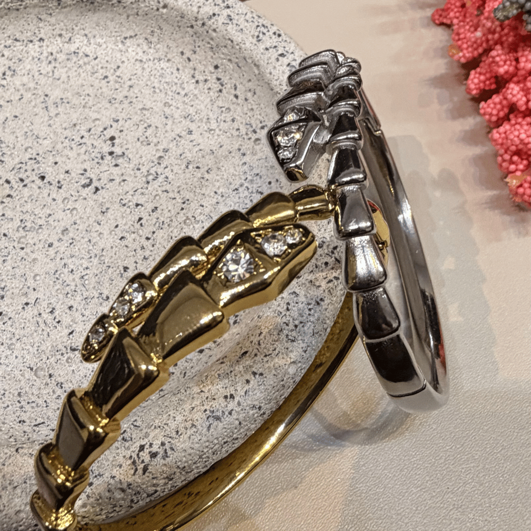 Bracelete de Cobra - Aço com Banho de Ouro