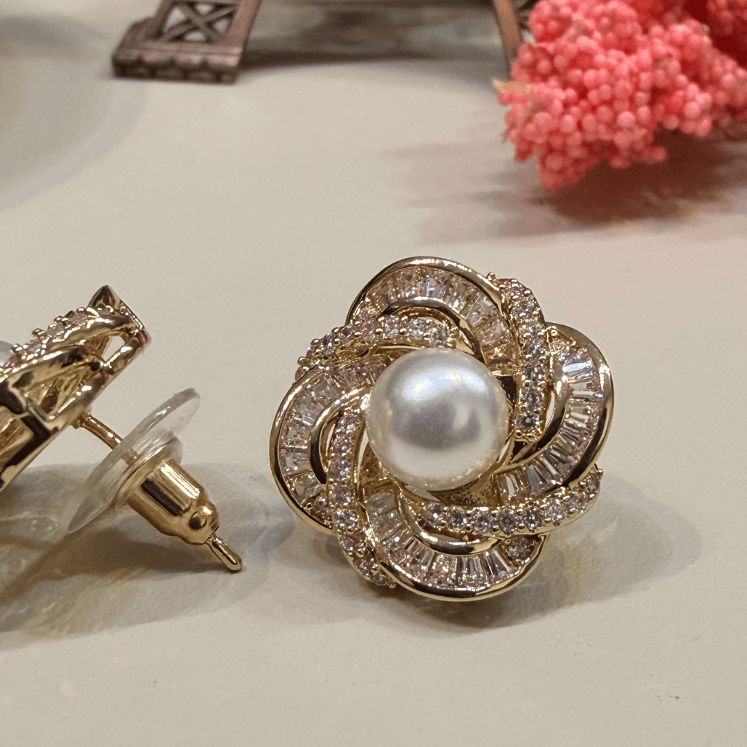 Brinco Cravejado Pérola