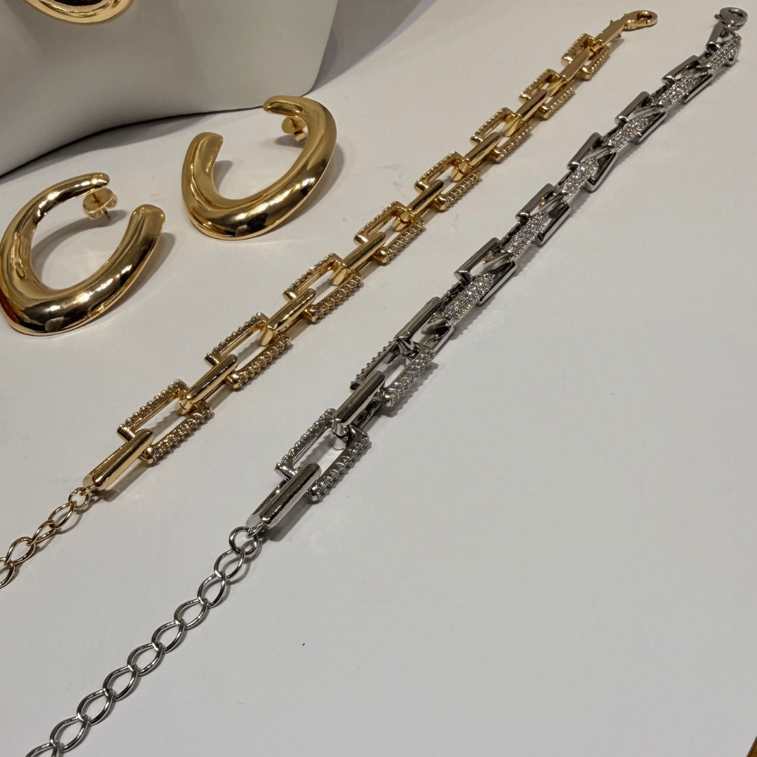Pulseira Elos retangulares Cravejada - banho de Ouro