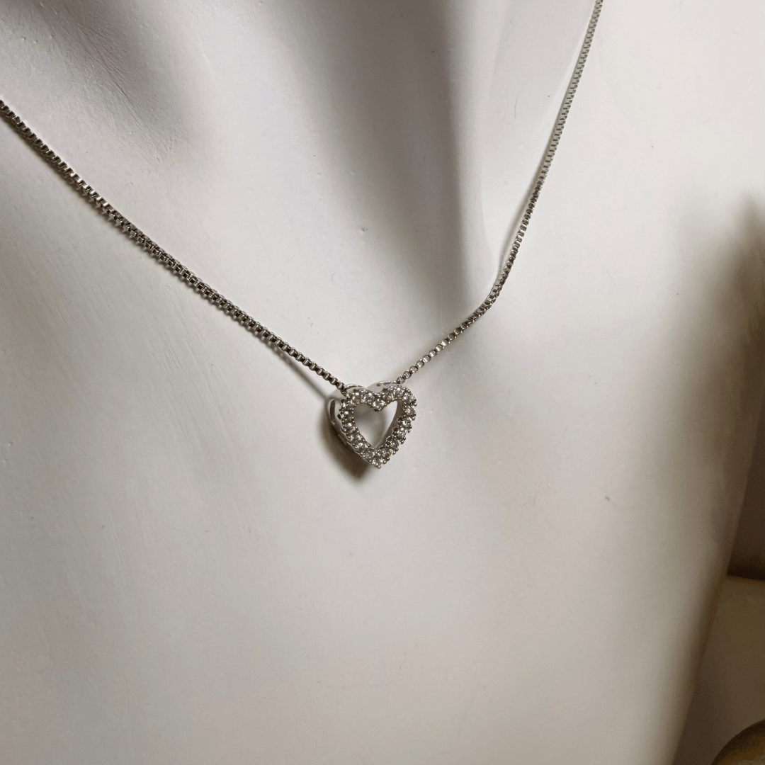 Corrente com pingente de Coração - Banho de Rodio