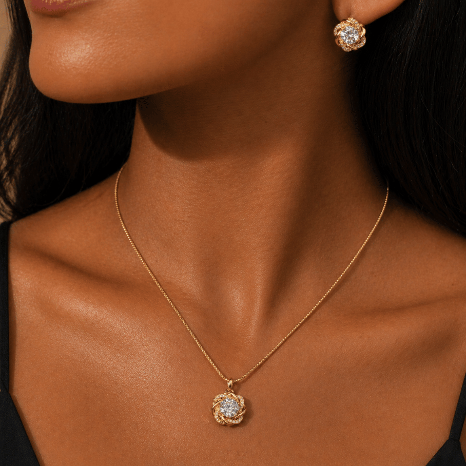 Conjunto Ponto de Luz Volta Cravejada entrelaçada - Banho de Ouro